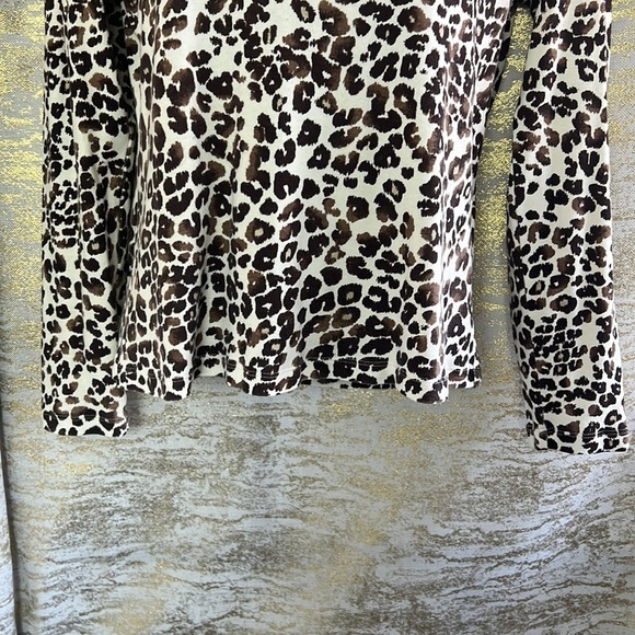Olsen Europe Cheetah / Leopard Print Round Neck Top Size S-M/8 - Picture 4 of 12